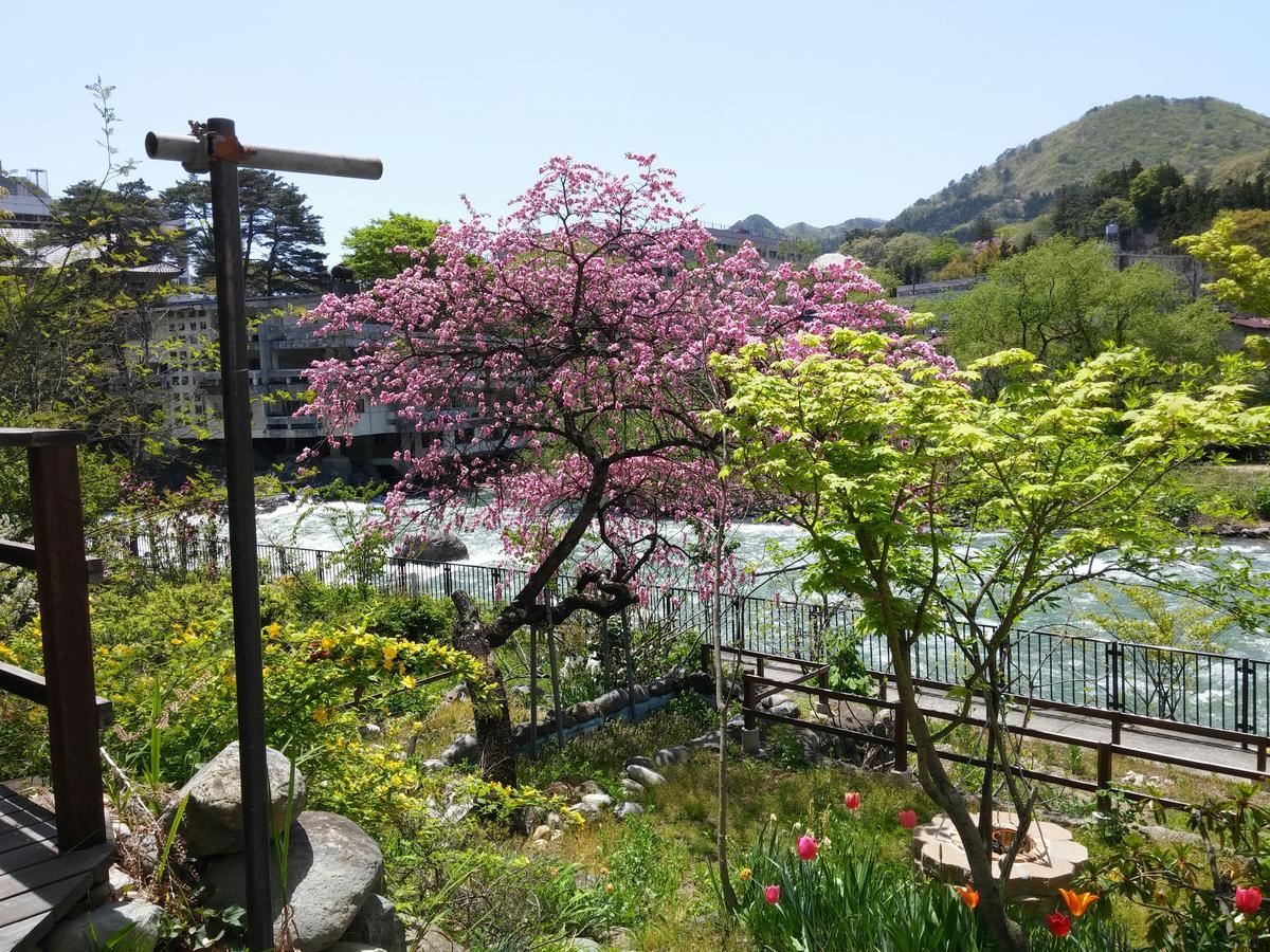 ホテル おやど 松葉屋 みなかみ町 エクステリア 写真