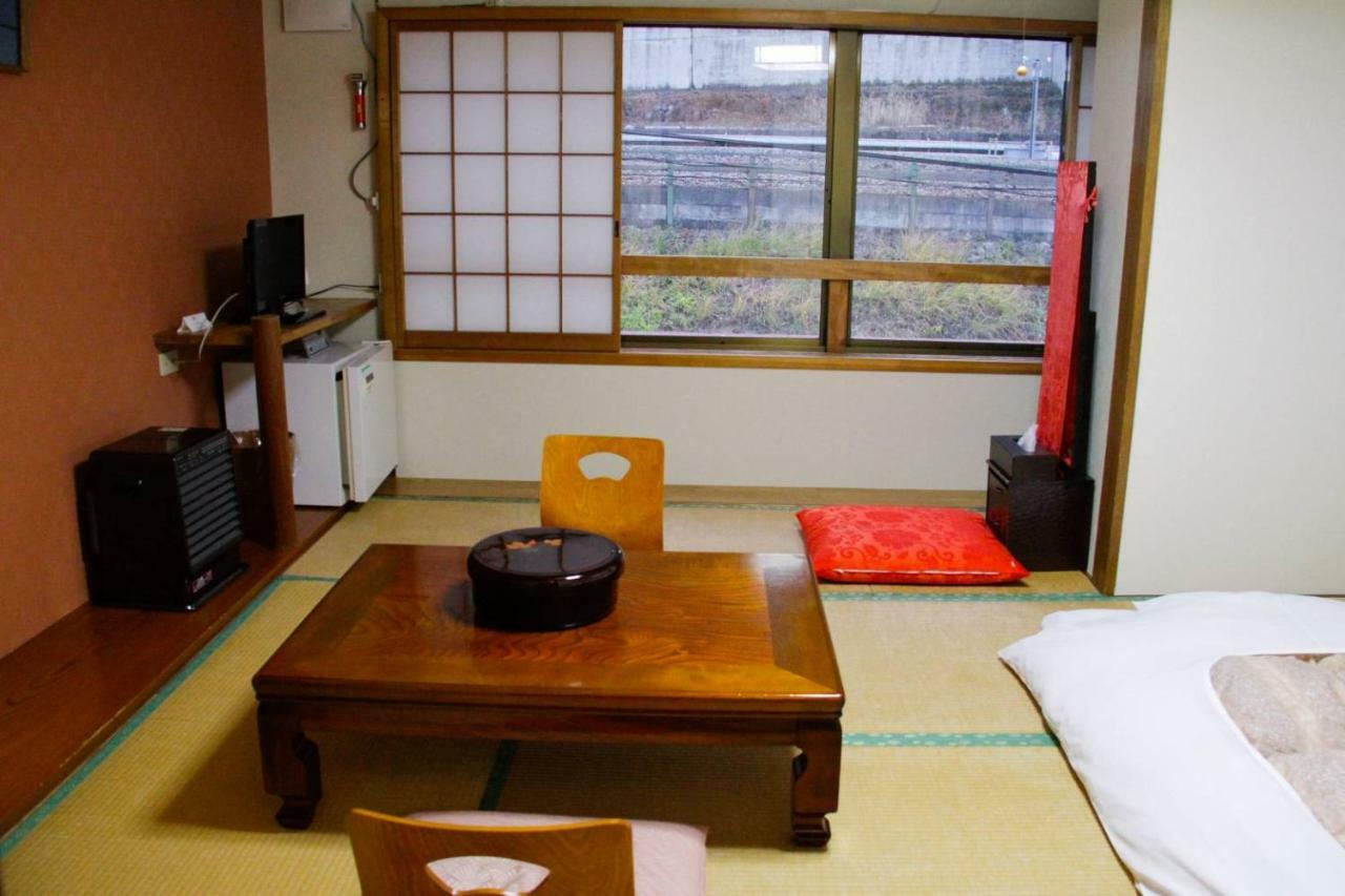 ホテル おやど 松葉屋 みなかみ町 エクステリア 写真